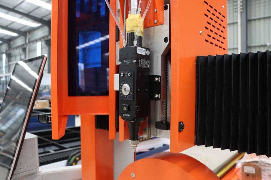 Pelatihan Basic CNC