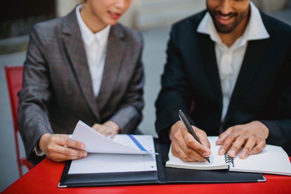 Pelatihan Keterampilan Menulis Laporan Bisnis