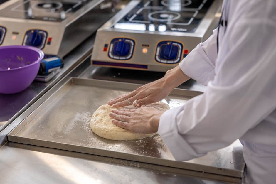Pembuatan Roti dan Kue