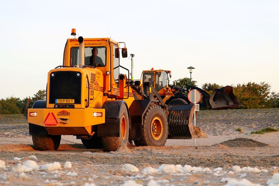 Pelatihan Klaster Perawatan Pencegahan Alat Berat Small Wheel Loader