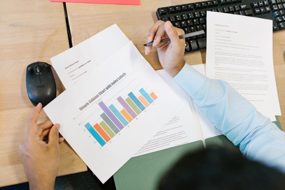 Pelatihan Market dan Human Resources Research Menggunakan Structural Equation Modeling (SEM)