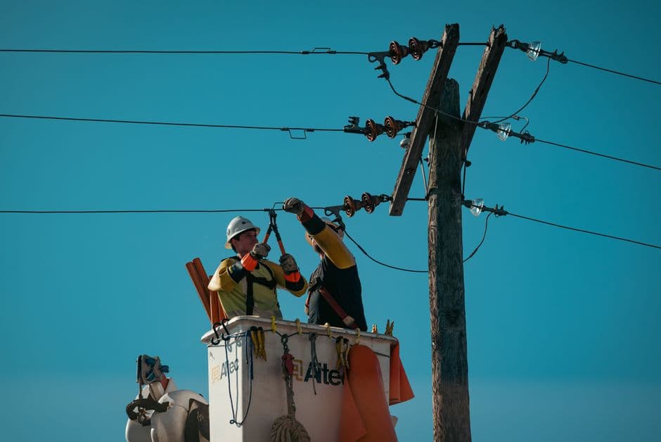 Pelatihan Pemeliharaan dan Koordinasi LV Switchgear