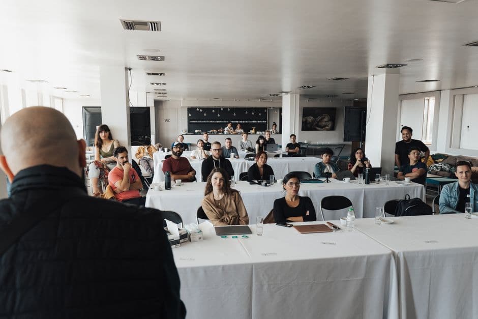 Pelatihan Perencanaan Presentasi Efektif