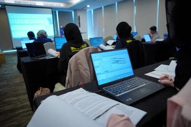 Dokumentasi kegiatan uji kompetensi Advance Office Operator 12